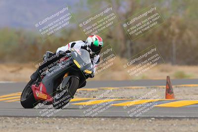 media/Sep-10-2022-SoCal Trackdays (Sat) [[a5bf35bb4a]]/Turn 6 (1140am)/